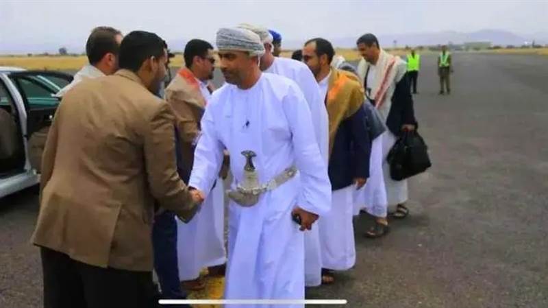صحيفة لبنانية تكشف عن بنود الوساطة العمانية أمام مليشيا الحوثي