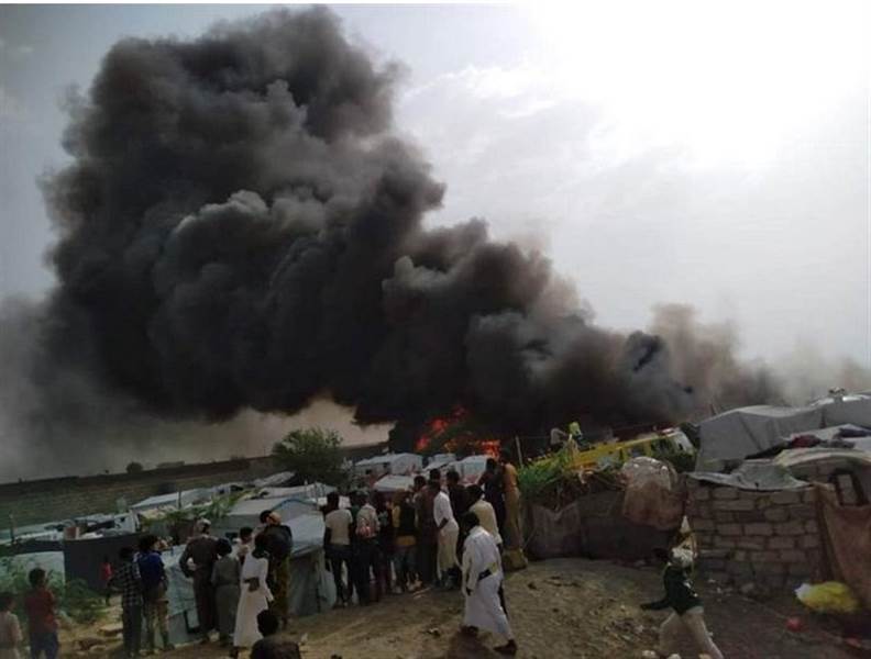 Marib’te yangın 70 Afrikalı göçmenin çadırını kül etti