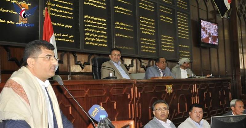 برلماني في صنعاء يكشف استغلال الحوثيون ما يحدث في غزة لتمرير مشاريع كارثية على اليمنيين