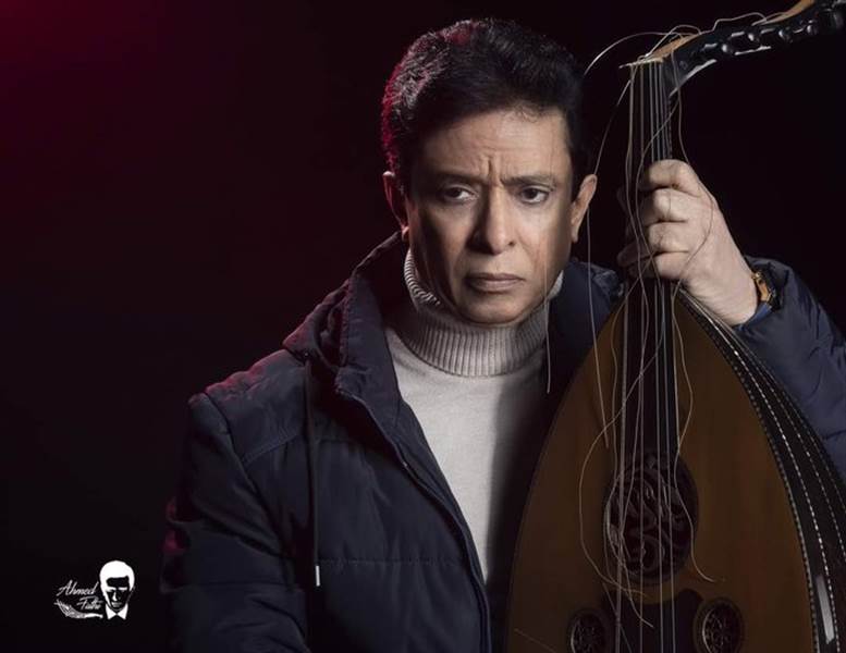 موسيقار يمني شهير يتوقف عن الأنشطة النفية تضامنا مع أبناء غزة