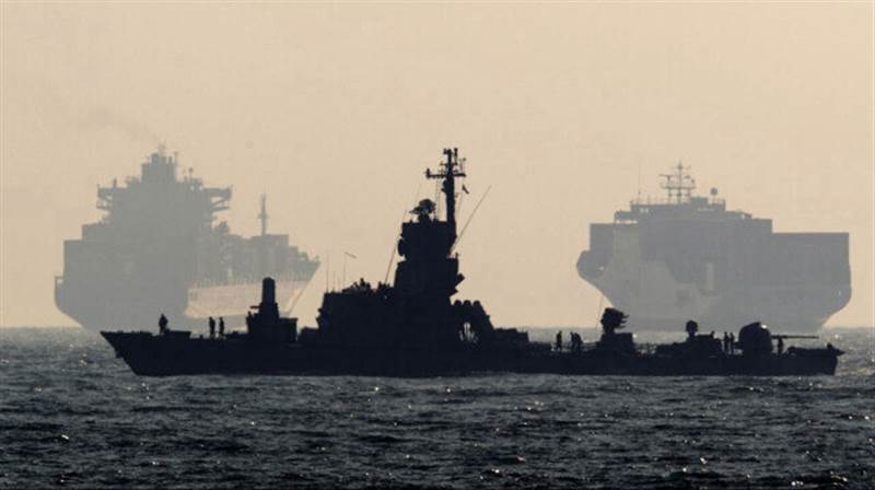 İsrail, Kızıldeniz'e savaş gemileri konuşlandırdığını duyurdu