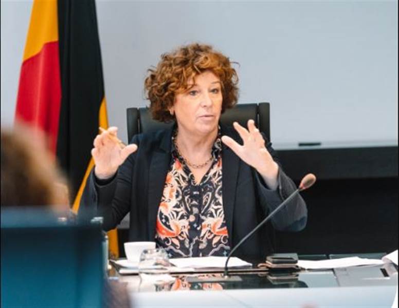 Belçika Başbakan Yardımcısı De Sutter: İsrail'e boykot zamanı gelmiştir, yağmur gibi bomba atılması insanlık dışıdır