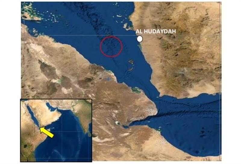 الإبلاغ عن حادث على بعد 50 ميلاً غرب ميناء الحديدة