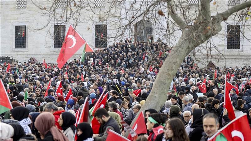 ربع مليون متظاهر شاركوا بمسيرة إسطنبول للتضامن مع غزة