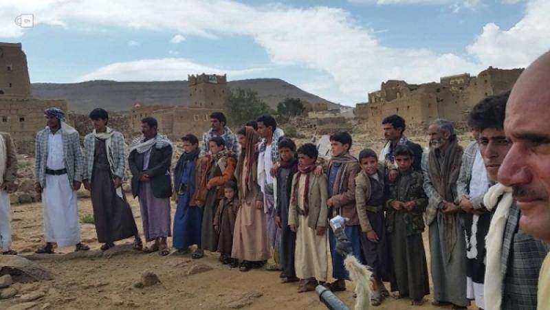 مواطنون يتظاهرون في معقل زعيم المليشيات الحوثية بمحافظة صعدة