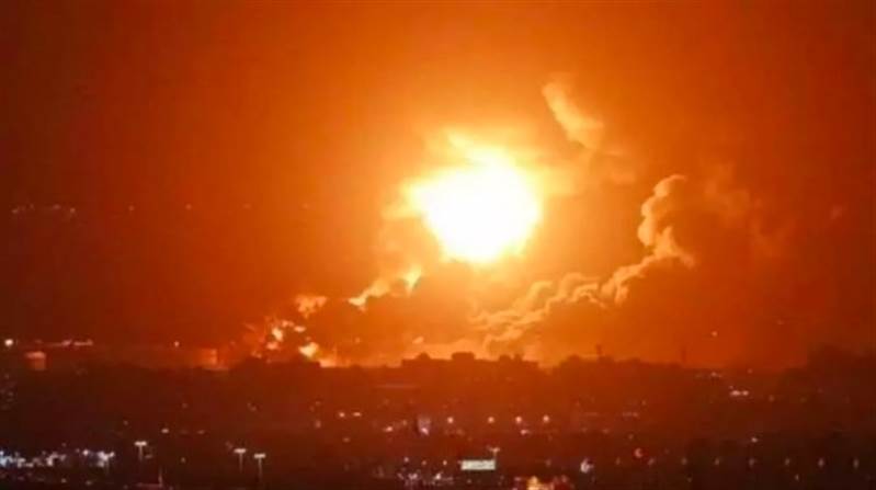 ABD ve İngiltere'den Yemen'e yeni saldırı