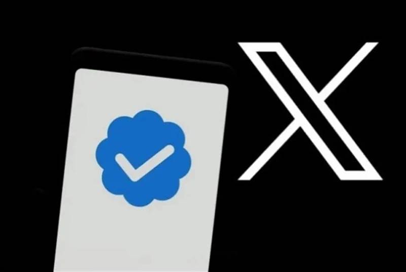 استجابة لطلب الحكومة الشرعية.. منصة "إكس" تلغي الشارة الزرقاء لحسابات مواقع وقيادات حوثية