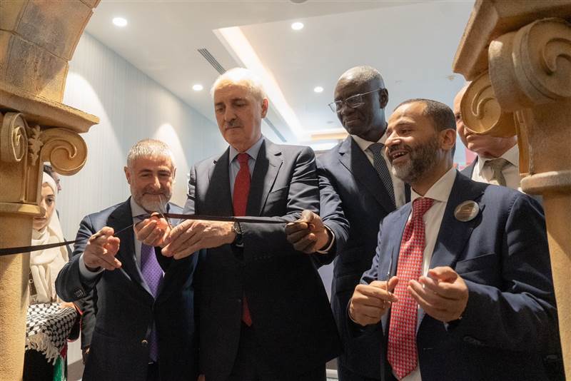 رئيسي البرلمان التركي ورابطة برلمانيون لأجل القدس يدشنان موسم القدس في اسطنبول