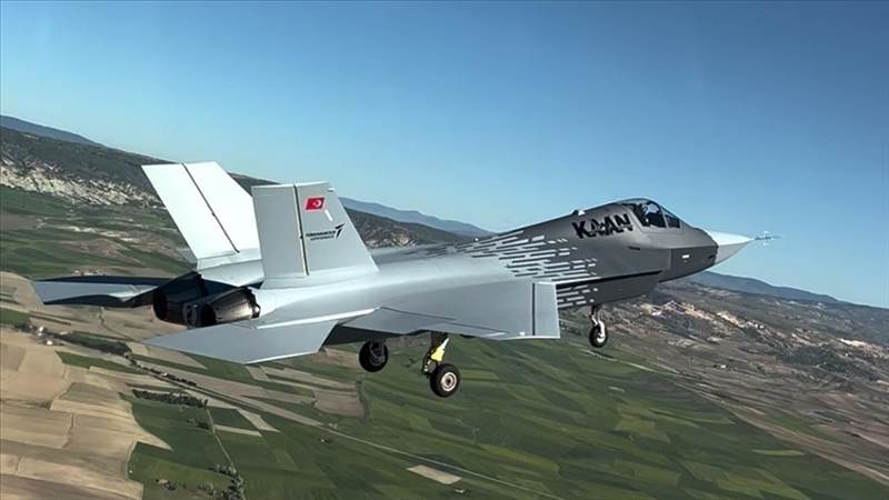 المقاتلة التركية "قاآن" تحقق إنجازاً جديداً بنجاح طلعتها الجوية الثانية