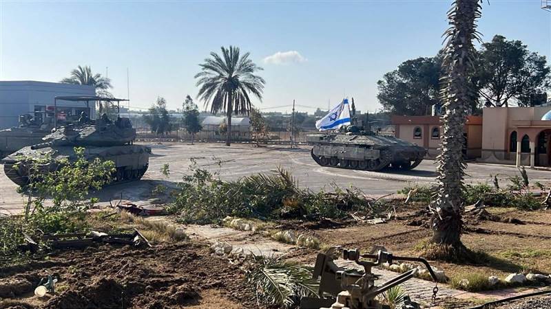 إسرائيل تسيطر على معبر رفح من الجانب الفلسطيني