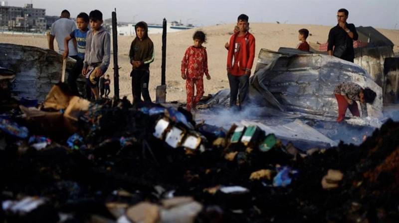 İsrail, Refah'ta katliamlarını sürdürüyor