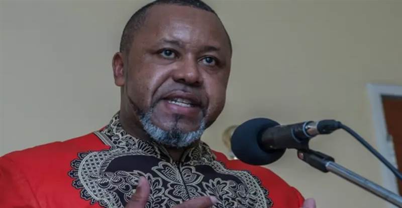 In an incident similar to the Iranian president's helicopter, the disappearance of the plane of the Vice President of Malawi raises confusion