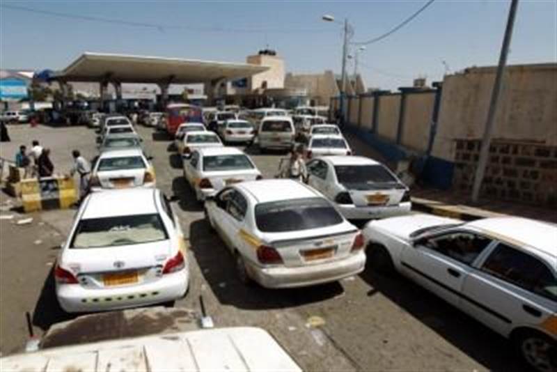 Fuel Crisis Deepens in Sanaa and Houthi-Controlled Areas