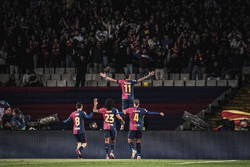 رافينيا يرشح محمد صلاح لجائزة الكرة الذهبية 2025