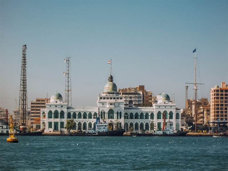 جدل في مصر حول اتفاق تطوير كيزاد بورسعيد مع موانئ أبو ظبي