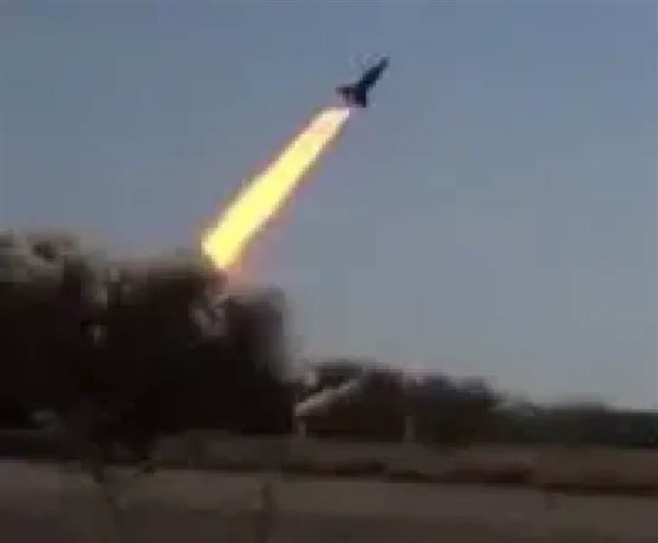 Israel Intercepts Missile Fired from Yemen Following Strikes on Houthi Ports