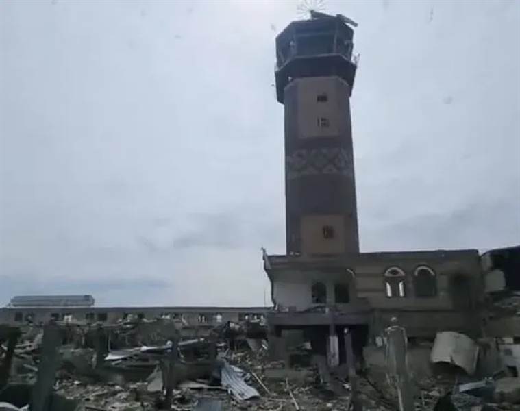 UN Envoy Condemns Israeli Strike on Sana'a Airport: “Unacceptable Targeting of Civilians”