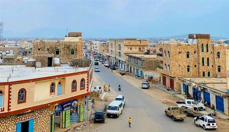 "منطقة حمراء".. مليشيات مدعومة إماراتيًا تمنع لجان برلمانية من دخول سقطرى