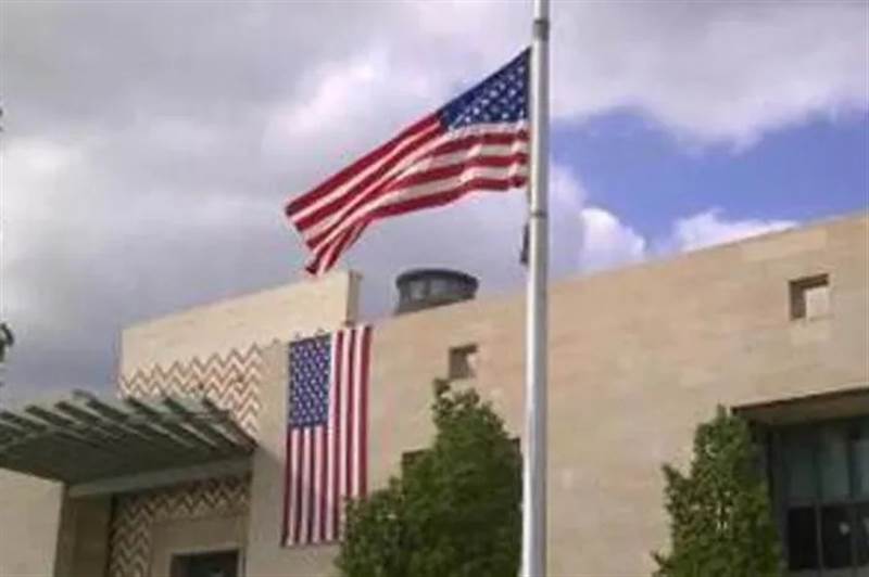 أميركا تُلزم اليمنيين بمراجعة سفارتها في الرياض للحصول على التأشيرات.. تحديث جديد لإجراءات المقابلات القنصلية