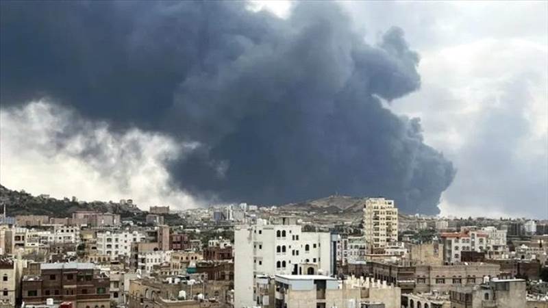 İsrail’in Şiddetli Hava Saldırıları Sana’yı Sarstı: Husilere Ait Askeri ve Hayati Kurumlar Hedef Alındı