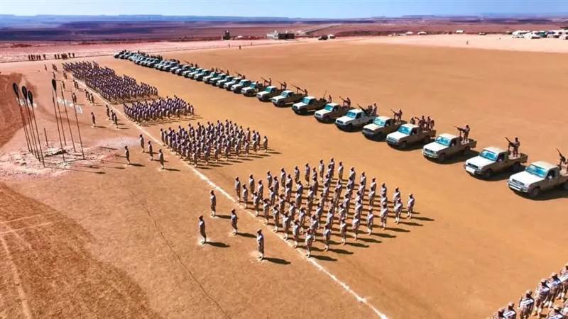 قوات حماية حضرموت تحتفل بتخرج الدفعة الثانية من منتسبيها في عرض عسكري مهيب وتصريحات نارية لابن حبريش