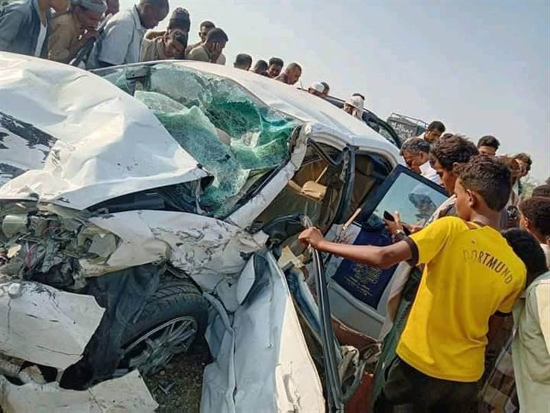 بينهم قاضٍ.. مأساة حادث سير جديد يخلف 9 وفيات شمال محافظة الحديدة
