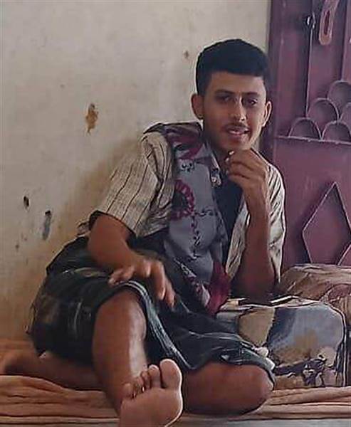 أسرة جندي مصاب باضطراب نفسي تناشد طارق صالح وقف الإجراءات العقابية وإعادته للخدمة