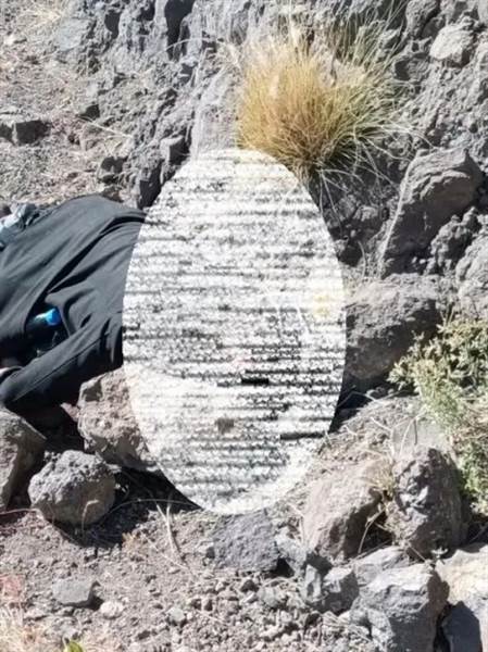 جثة مجهولة تُرمى في جبل صفوان بإب.. جريمة غامضة تهزّ المحافظة وسط انفلات أمني حوثي