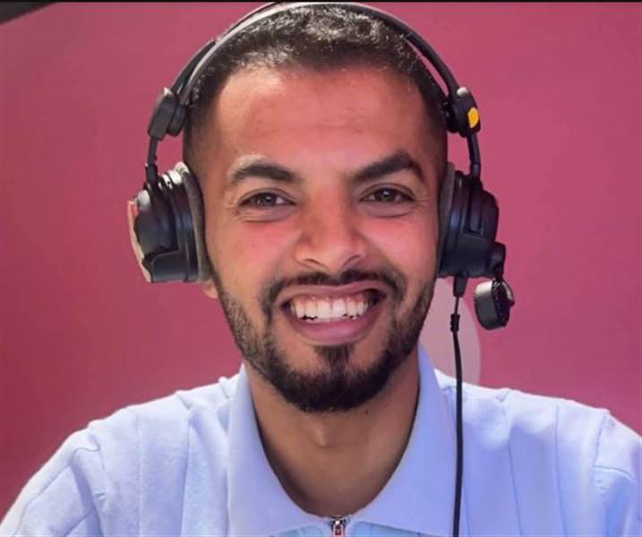 المعلّق اليمني بكر علوان ينضم إلى beIN SPORTS.. إنجاز عربي جديد وصوت يمني يقتحم كبرى المنصات الرياضية