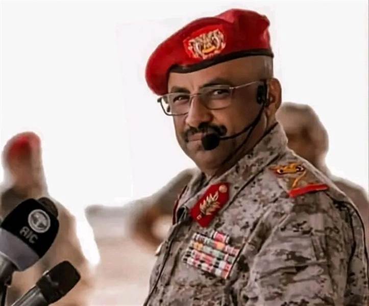 أنباء عن تعيين القائد السابق للمنطقة العسكرية الثانية قائداً للفرقة الثانية بـ«درع الوطن» وبدء إعادة هيكلة القوات في صحراء العبر