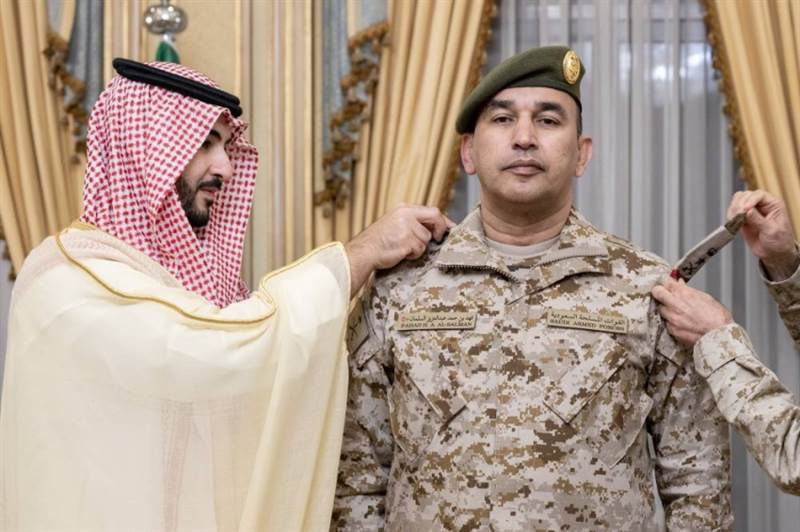 بعد أيام من الترقب.. الكشف عن قائد توحيد وقيادة جميع التشكيلات العسكرية اليمنية فمن هو ؟