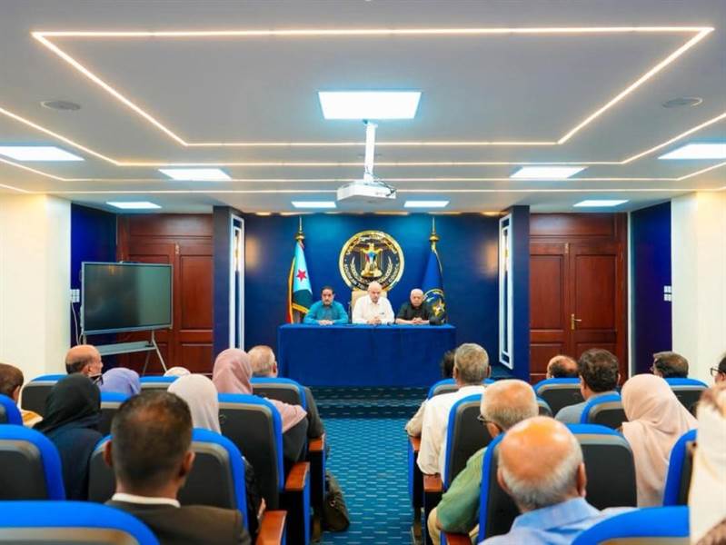 عاجل : الانتقالي المنحل يهاجم إغلاق مقر جمعيته في عدن ويصفه باستهداف للعمل السياسي