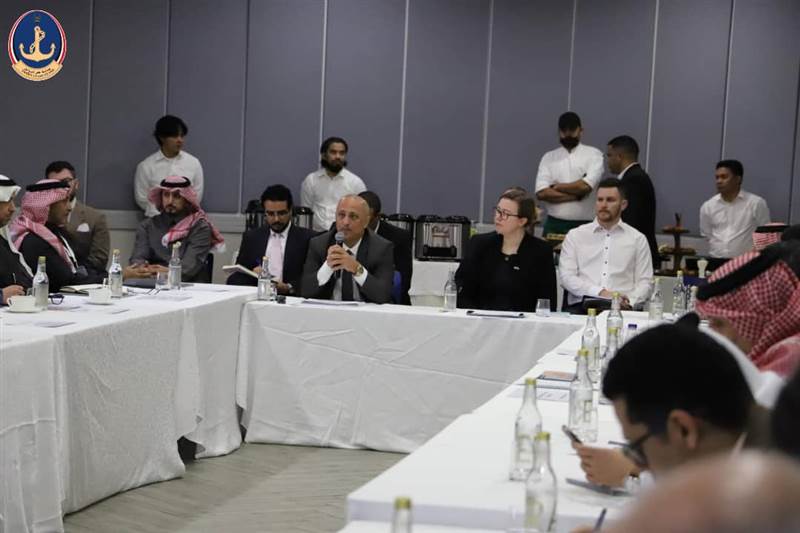 اجتماع دولي في الرياض يؤكد أهمية دعم خفر السواحل اليمني وتعزيز الأمن البحري
