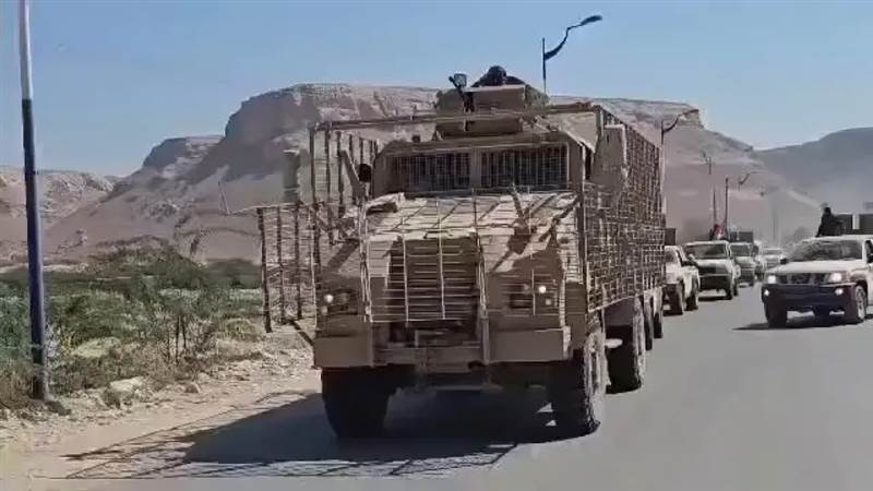 صحيفة سعودية تكشف شبكة تهريب تديرها الإمارات عبر الانتقالي في عدن تمس السيادة اليمنية