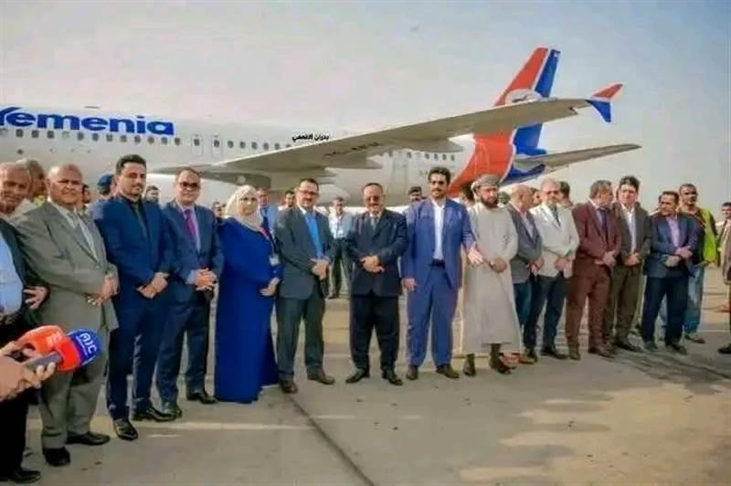 عاجل : وصول وزراء الحكومة إلى عدن يتقدمهم محافظ عدن.. تحرك لتعزيز الحضور التنفيذي وتحسين الخدمات