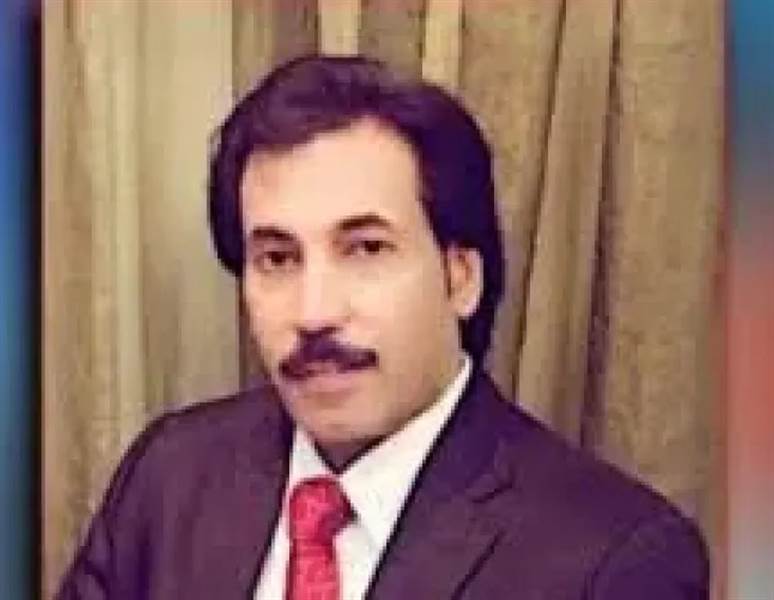 نجل البيض يفاجئ ميليشيا الانتقالي المنحل و يدعو لتوحيد القرار العسكري وتحكيم منطق الدولة في الجنوب