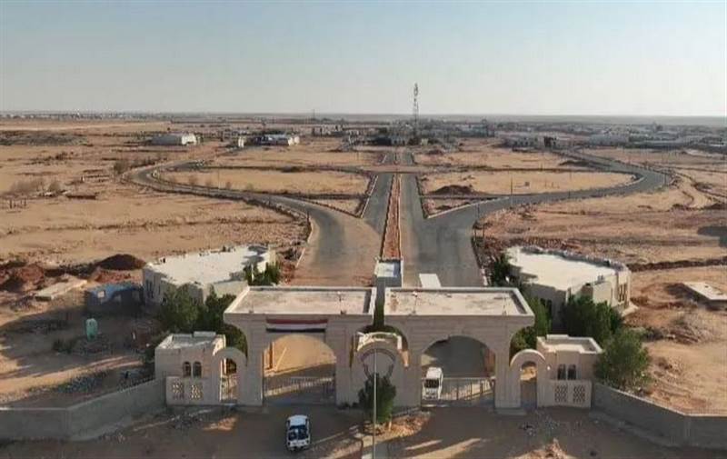 أول مديرية يمنية تصدر هذا القرار.. إغلاق المطاعم نهاراً ومنع بيع القات حتى العصر