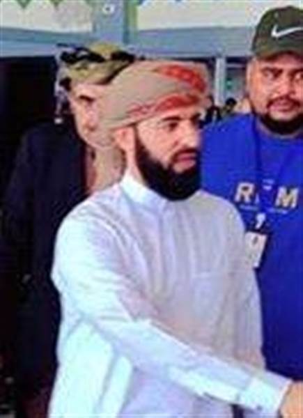 إشادة ونصائح.. صحفي بارز يعلّق على أول ظهور لمحافظ أبين الجديد