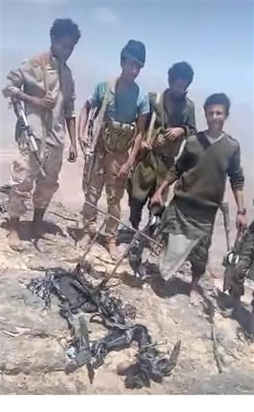 دفاع شبوة يسقط طائرة حوثية مسيّرة.. وإحباط مهمة عدائية خلال الساعات الماضية