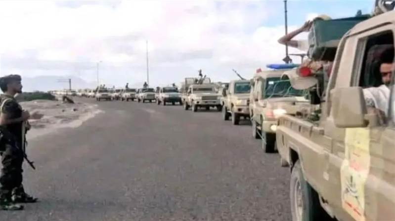 تعزيزات عسكرية تصل شبوة لدعم “دفاع شبوة”.. 24 طقماً لرفع الجاهزية وسط تنسيق مع التحالف