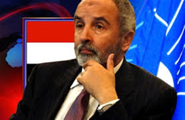 أمامنا صورتان ..!